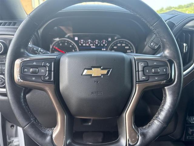 Photo of 2020 Iridescent Pearl Tricoat Chevrolet Silverado 1500