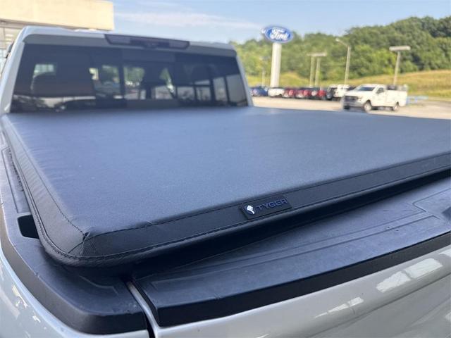 Photo of 2020 Iridescent Pearl Tricoat Chevrolet Silverado 1500