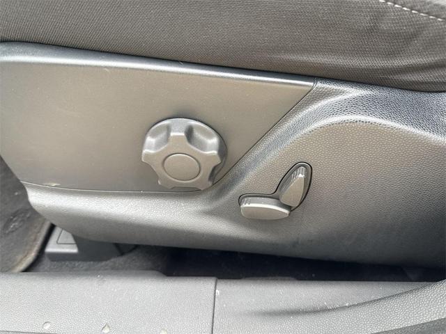 Photo of 2020 Diamond White Ford EcoSport