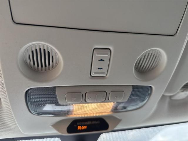 Photo of 2020 Diamond White Ford EcoSport