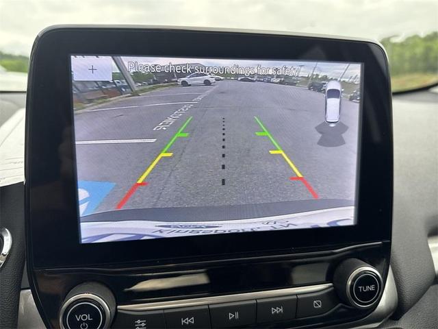 Photo of 2020 Diamond White Ford EcoSport