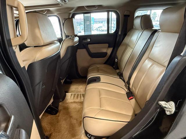 Photo of 2009 Black Hummer H3