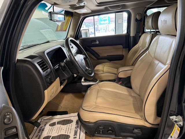 Photo of 2009 Black Hummer H3