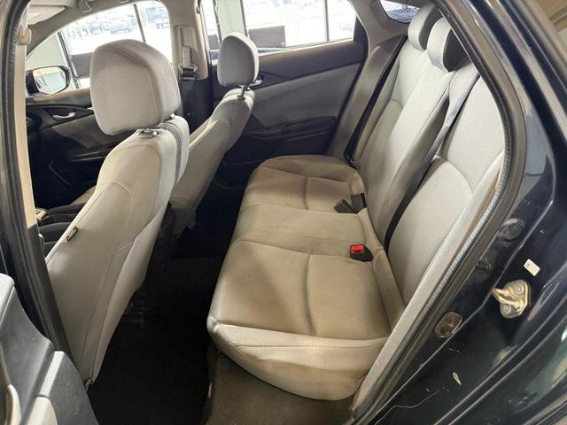 Photo of 2017 Blue Honda Civic