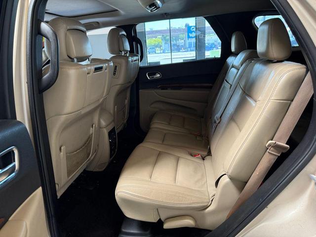 Photo of 2014 Gold Dodge Durango