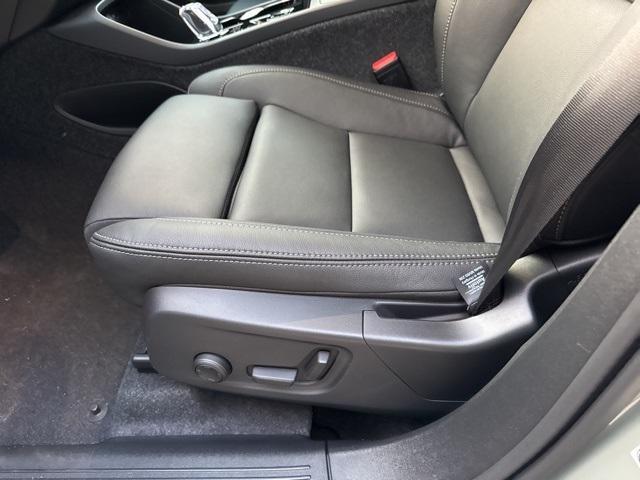 Photo of 2025 Sage Green Metallic Volvo XC40