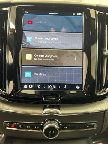 Photo of 2025 Gray Volvo XC60 Plug-In Hybrid