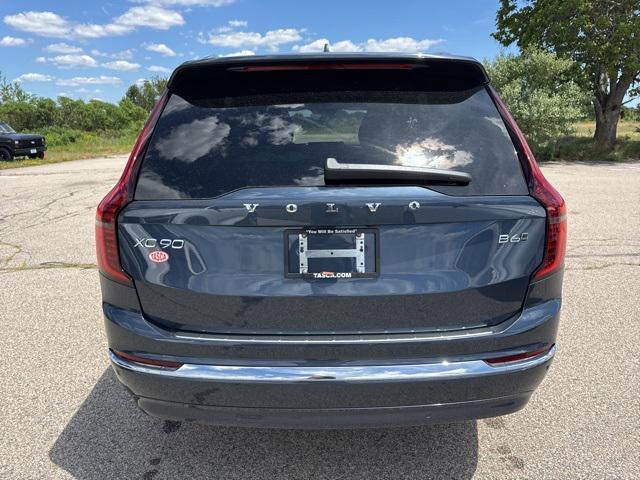 Photo of 2026 Denim Blue Metallic Volvo XC90