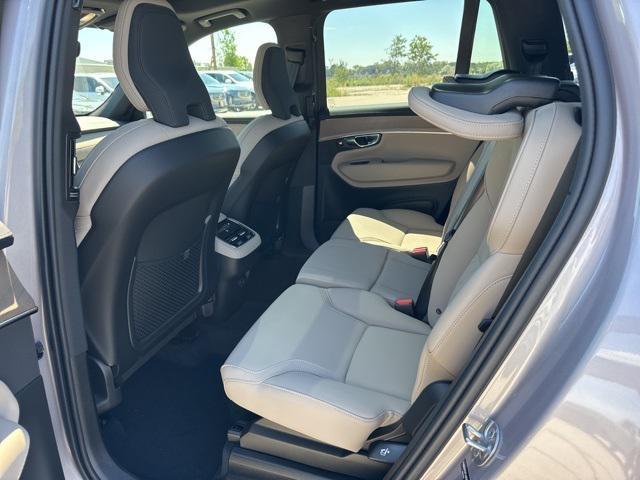 Photo of 2026 Aurora Silver Volvo XC90