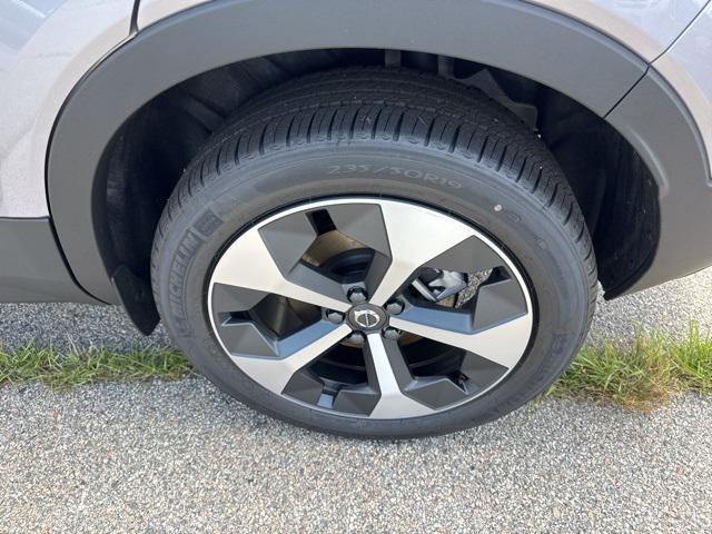 Photo of 2026 Aurora Silver Volvo XC40
