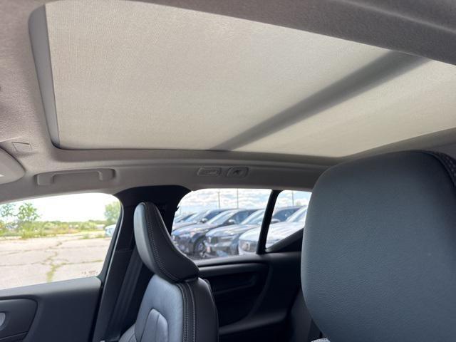 Photo of 2026 Aurora Silver Volvo XC40
