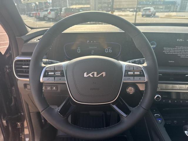 Photo of 2025 Panthera Metal Kia Telluride