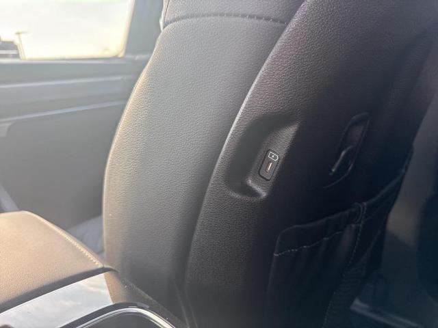 Photo of 2025 Panthera Metal Kia Telluride