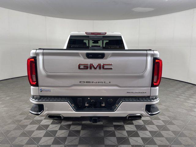 Photo of 2023 White Frost Tricoat GMC Sierra 1500