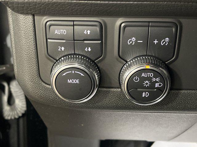 Photo of 2023 Onyx Black GMC Yukon XL