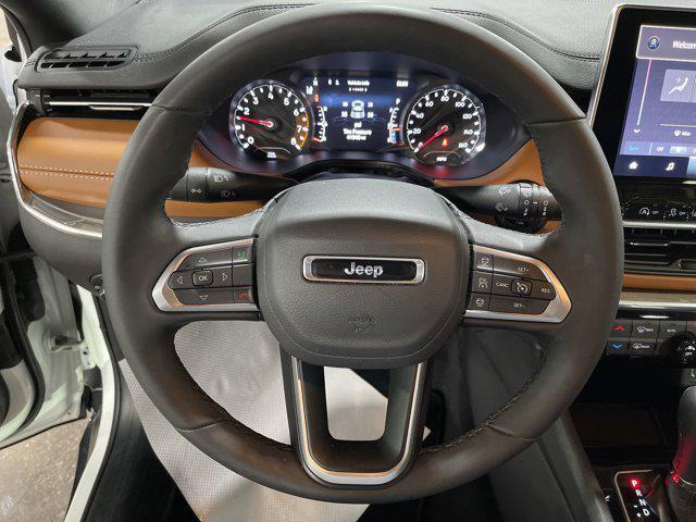 Photo of 2024 Bright White Clearcoat Jeep Compass