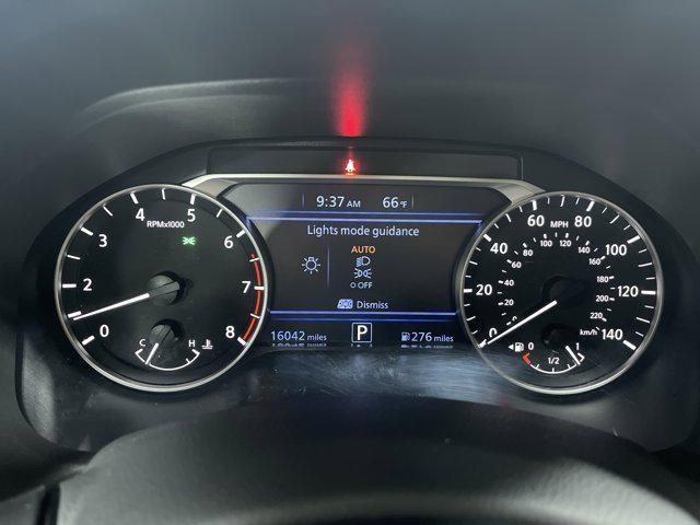 Photo of 2025 Pearl White Tricoat Nissan Altima