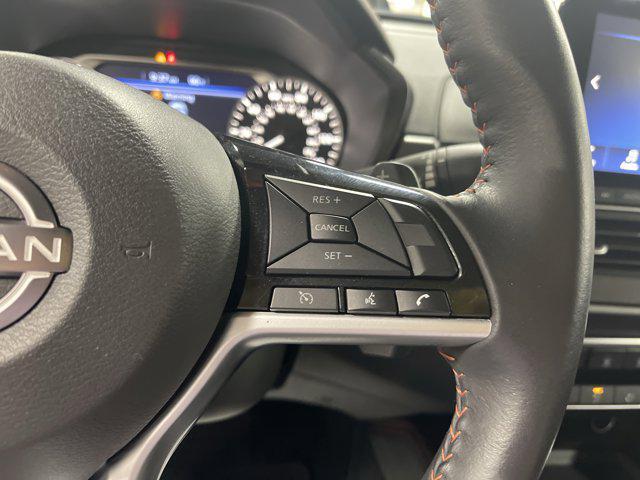 Photo of 2025 Pearl White Tricoat Nissan Altima