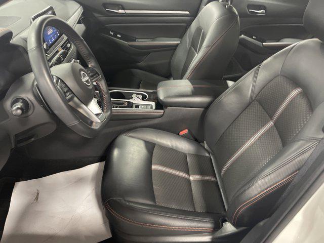 Photo of 2025 Pearl White Tricoat Nissan Altima