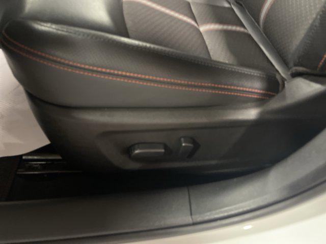 Photo of 2025 Pearl White Tricoat Nissan Altima