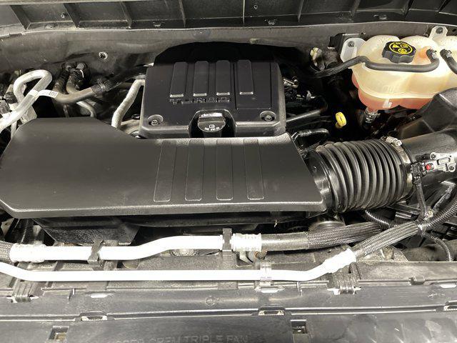 Photo of 2022 Northsky Blue Metallic Chevrolet Silverado 1500