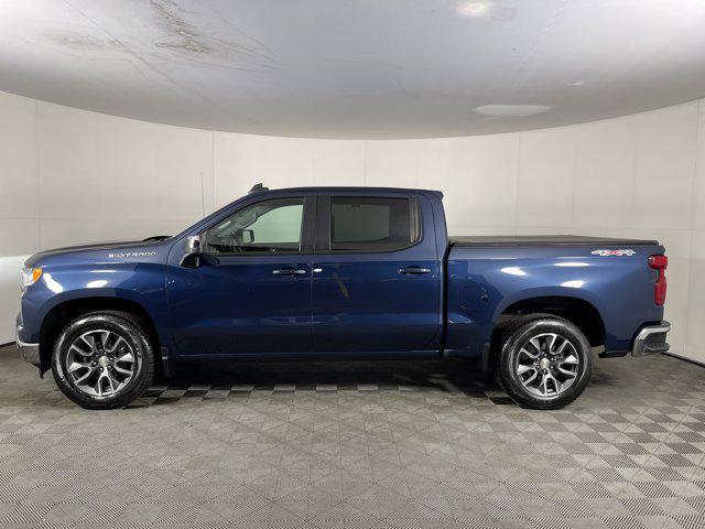 Photo of 2022 Northsky Blue Metallic Chevrolet Silverado 1500
