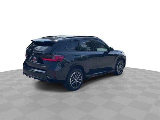 Photo of 2023 Black BMW X1