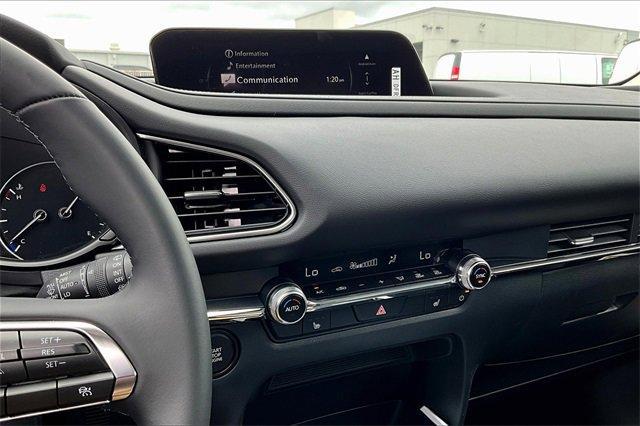 Photo of 2025 White Mazda CX-30