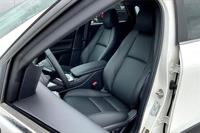 Photo of 2025 White Mazda CX-30