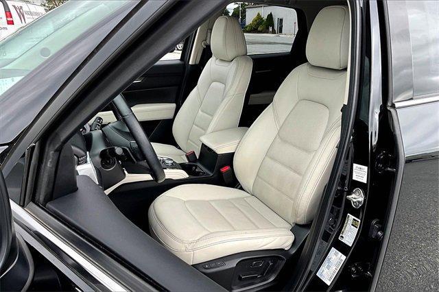 Photo of 2023 Jet Black Mica Mazda CX-5