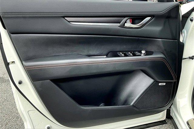 Photo of 2025 Rhodium White Metallic Mazda CX-5
