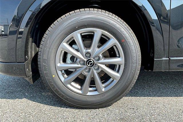 Photo of 2025 Black Mazda CX-5