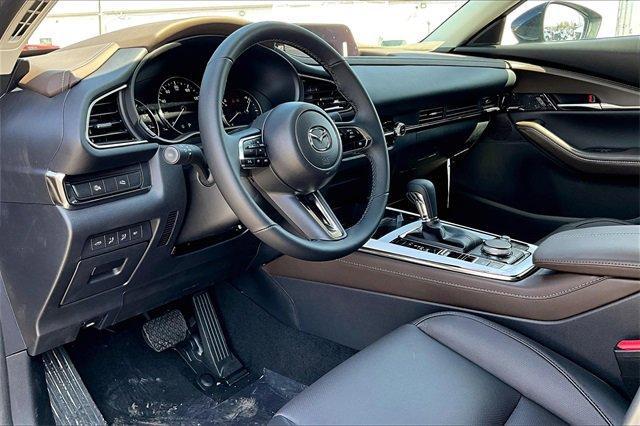 Photo of 2025 Blue Mazda CX-30