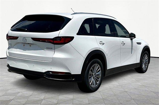Photo of 2025 White Mazda CX-90