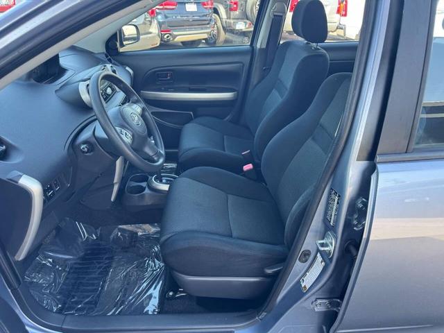 Photo of 2006 Blue Scion xA
