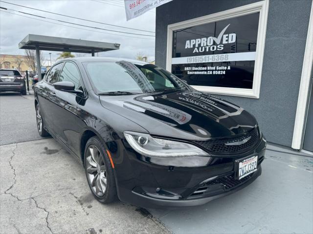 2015 Chrysler 200