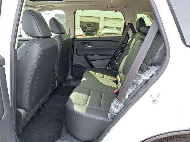 Photo of 2026 Everest White P Nissan Rogue