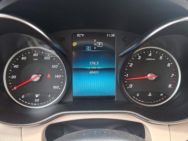 Photo of 2022 White Mercedes-Benz GLC 300