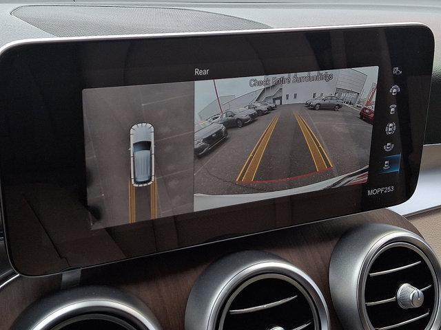 Photo of 2022 White Mercedes-Benz GLC 300