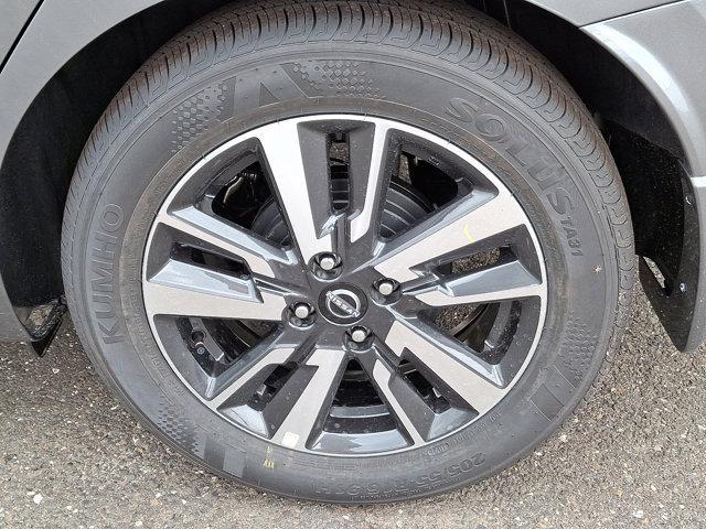 Photo of 2025 Gun Metallic Nissan Versa