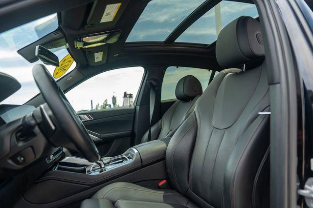 Photo of 2022 Black BMW X6