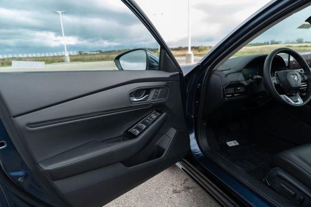 Photo of 2025 Canyon River Blue Metallic Honda Accord Hybrid
