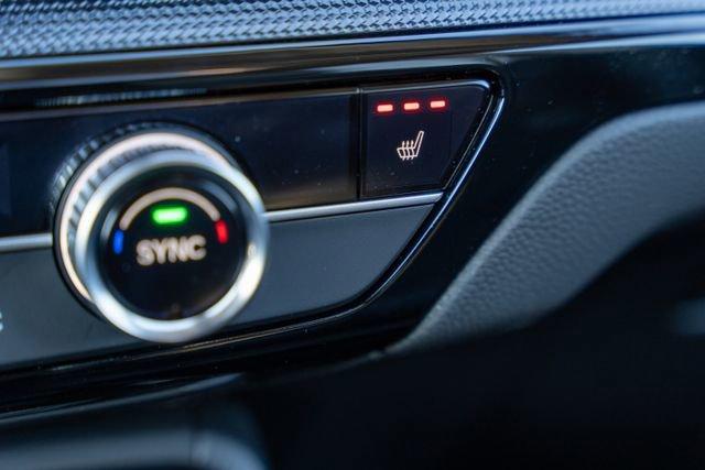 Photo of 2026 Solar Silver Metallic Honda CR-V