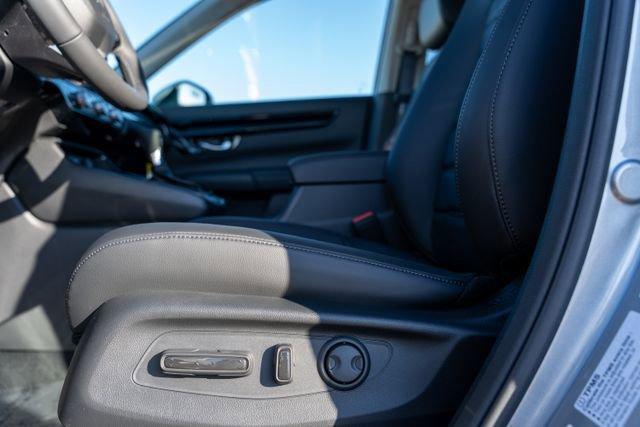 Photo of 2026 Solar Silver Metallic Honda CR-V