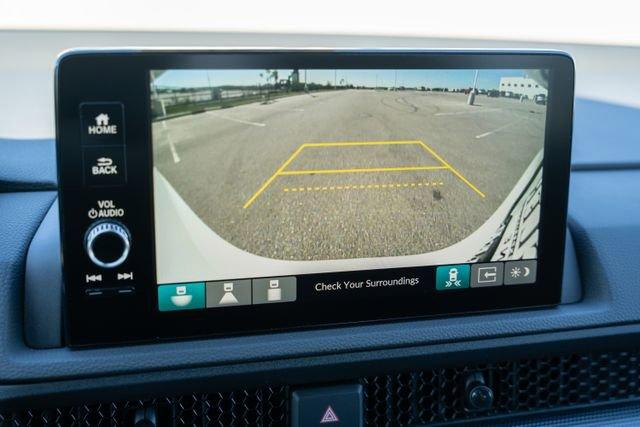 Photo of 2025 Platinum White Pearl Honda CR-V Hybrid