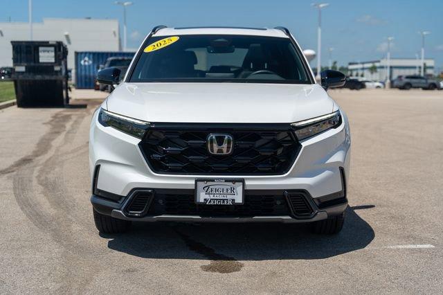 Photo of 2025 Platinum White Pearl Honda CR-V Hybrid