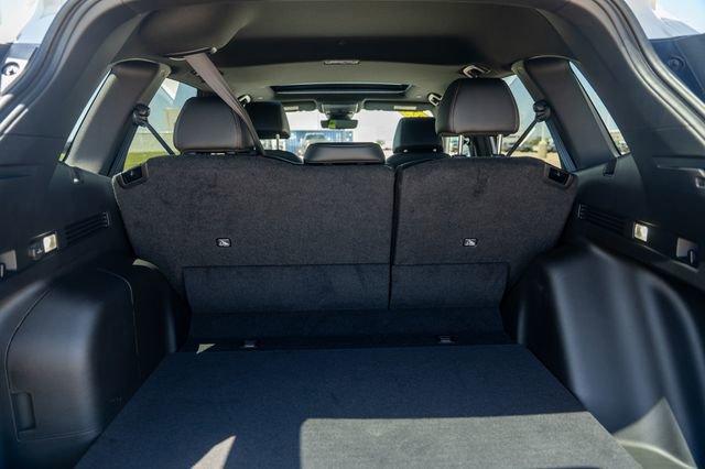 Photo of 2025 Platinum White Pearl Honda CR-V Hybrid