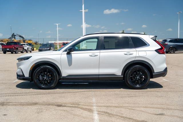 Photo of 2025 Platinum White Pearl Honda CR-V Hybrid