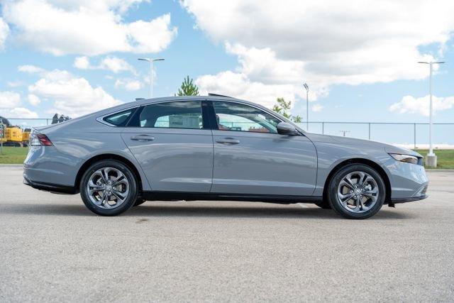 Photo of 2025 Urban Gray Pearl Honda Accord Hybrid