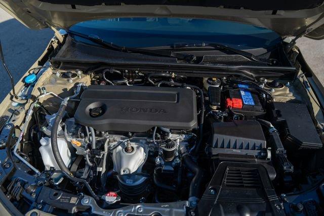 Photo of 2025 Sand Dune Pearl Honda Civic